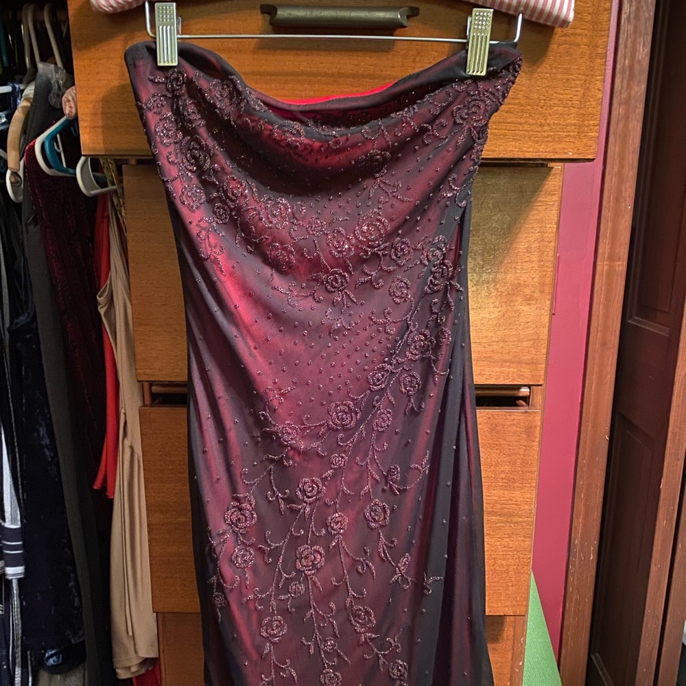 Black and red beaded strapless dress, size small